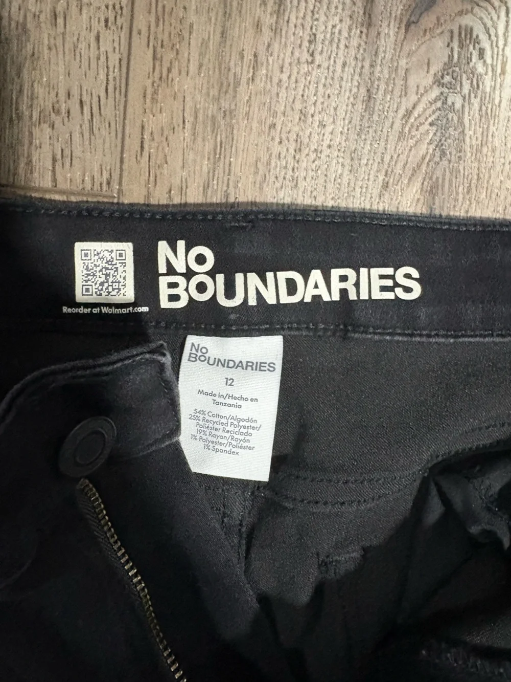 No Boundaries slim fit